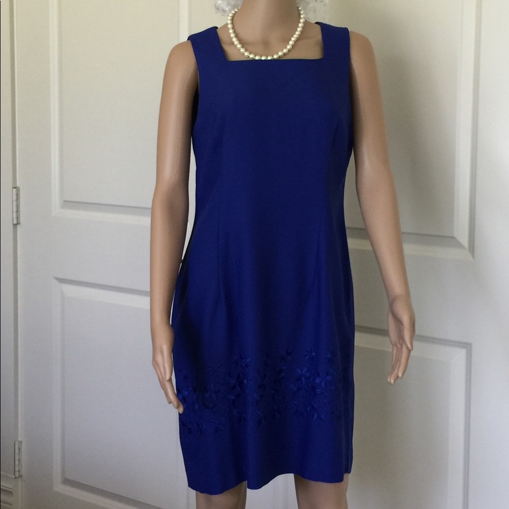 Bentley Blue Dress Sz4 Sleeveless Square neck Zip
